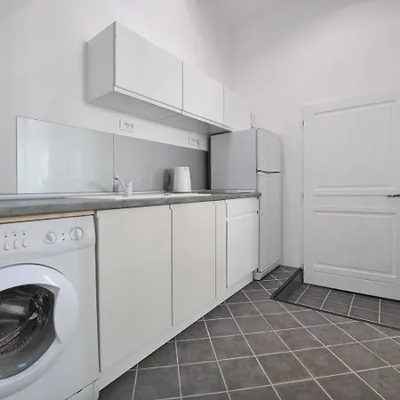 Cosy, Appartement, Proche De Montpellier *